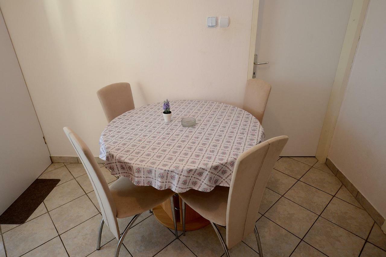 Apartment Kod Stipe Vrsi Ngoại thất bức ảnh
